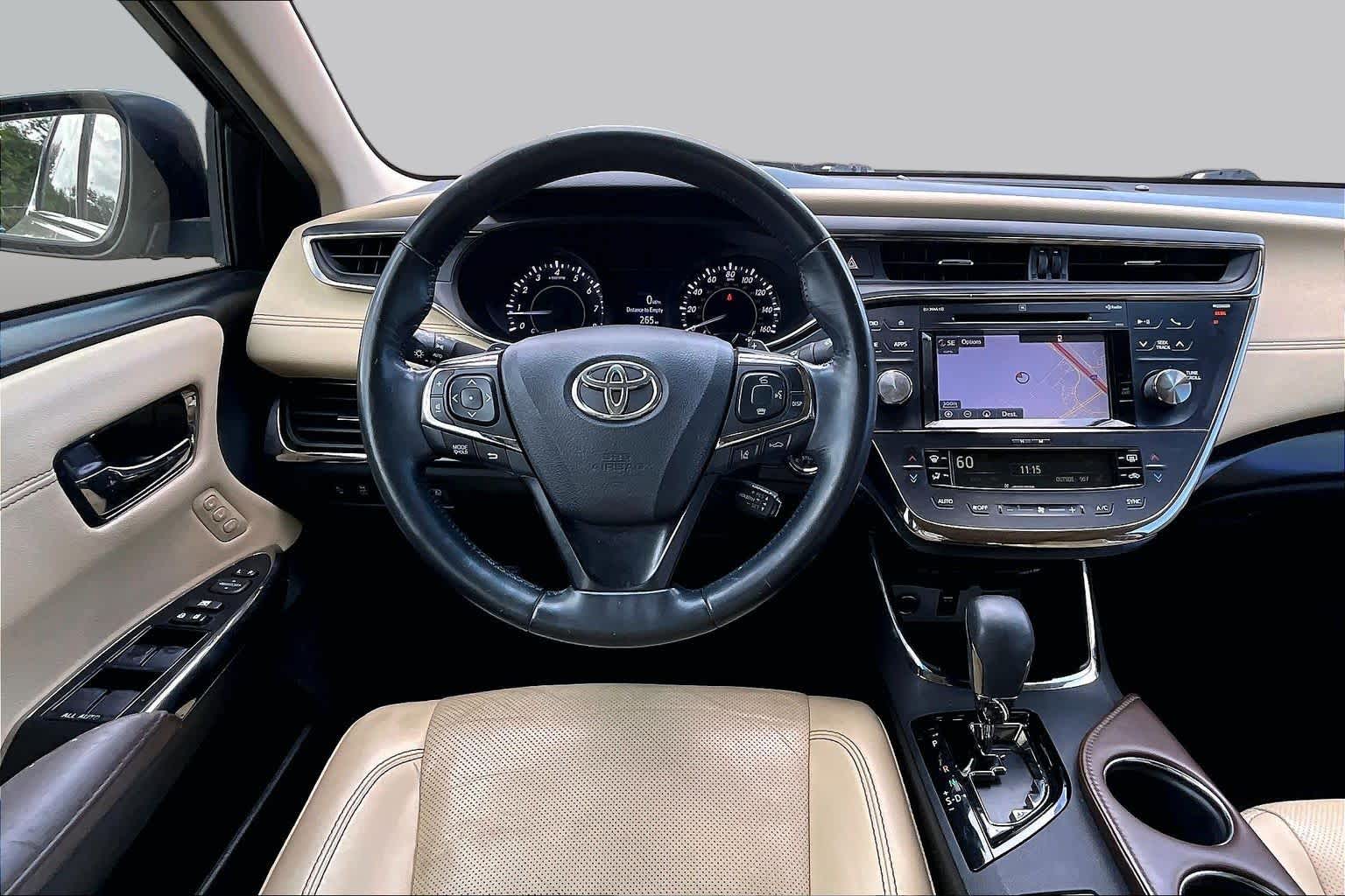2018 Toyota Avalon Limited Creme Brulee Mica at Group 1 Toyota Southwest
