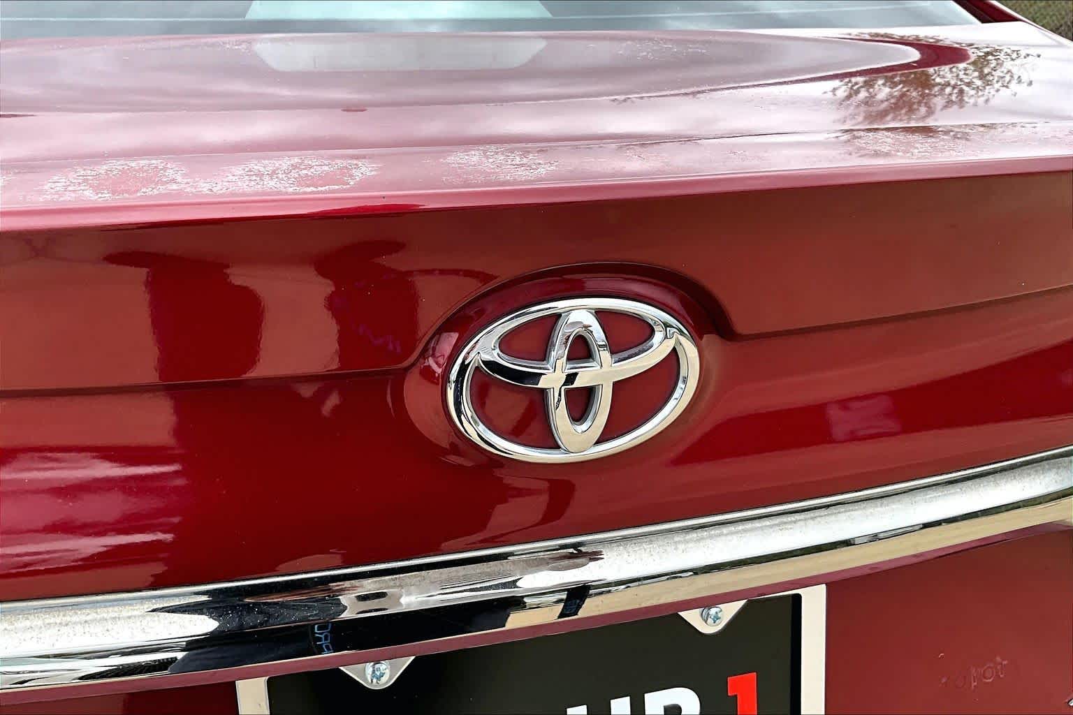 2015 Toyota Camry XSE Ruby Flare Pearl at AutoNation Toyota Gulf Fwy