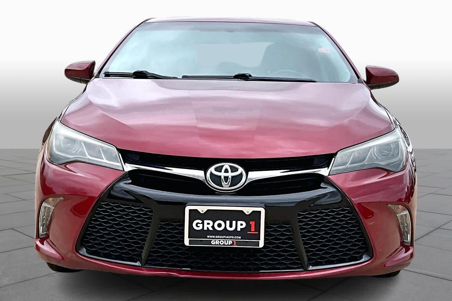 2015 Toyota Camry XSE Ruby Flare Pearl at AutoNation Toyota Gulf Fwy