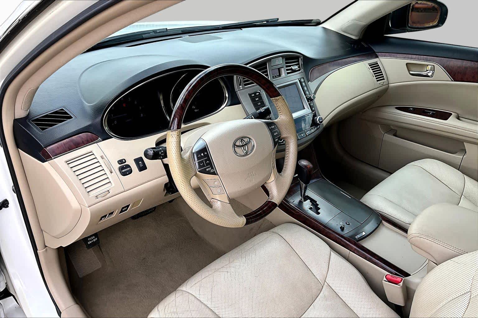 2012 Toyota Avalon Limited Blizzard Pearl at Sterling McCall Nissan