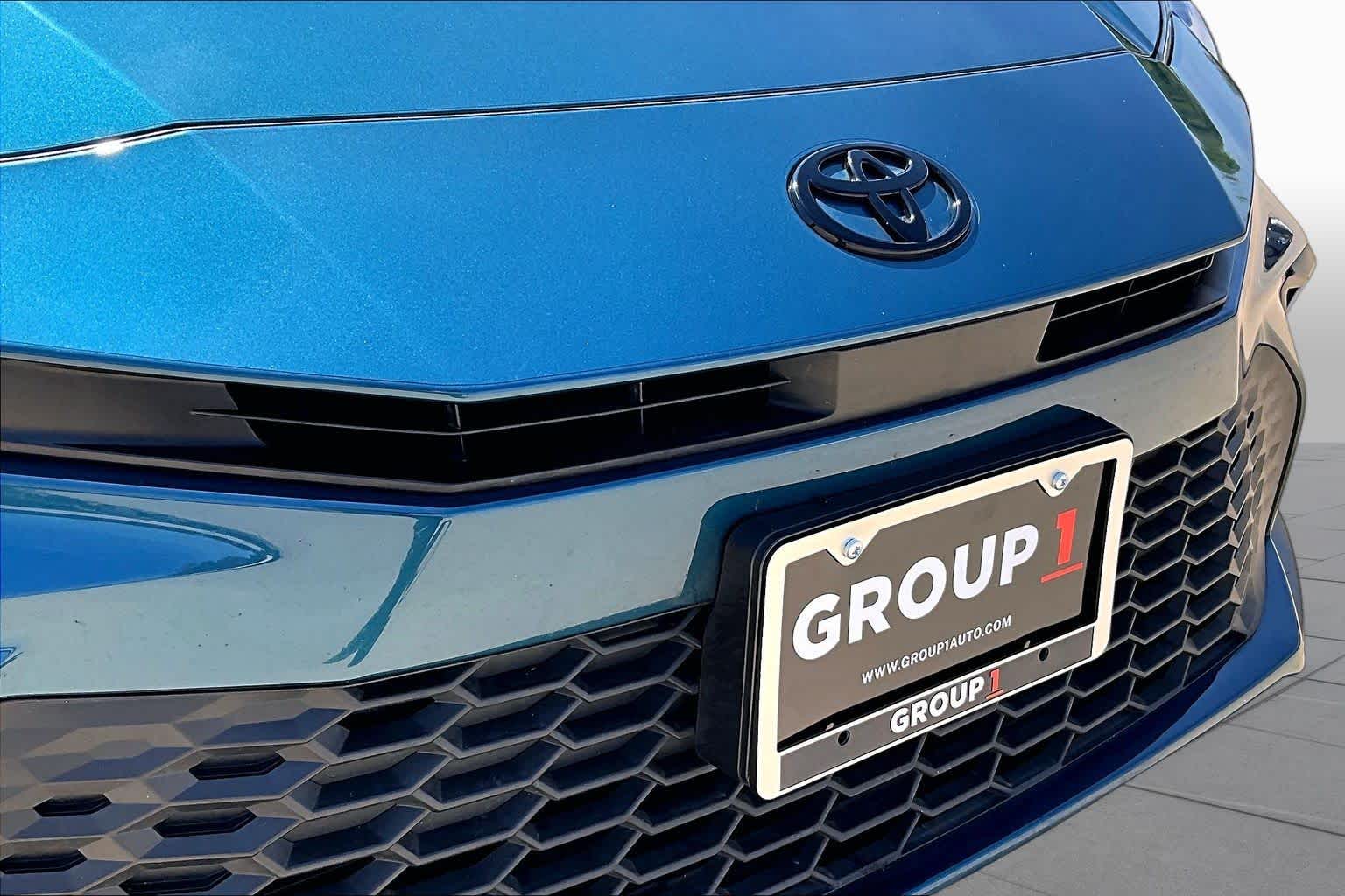 2026 Toyota Camry SE Ocean Gem at Group 1 Toyota Southwest