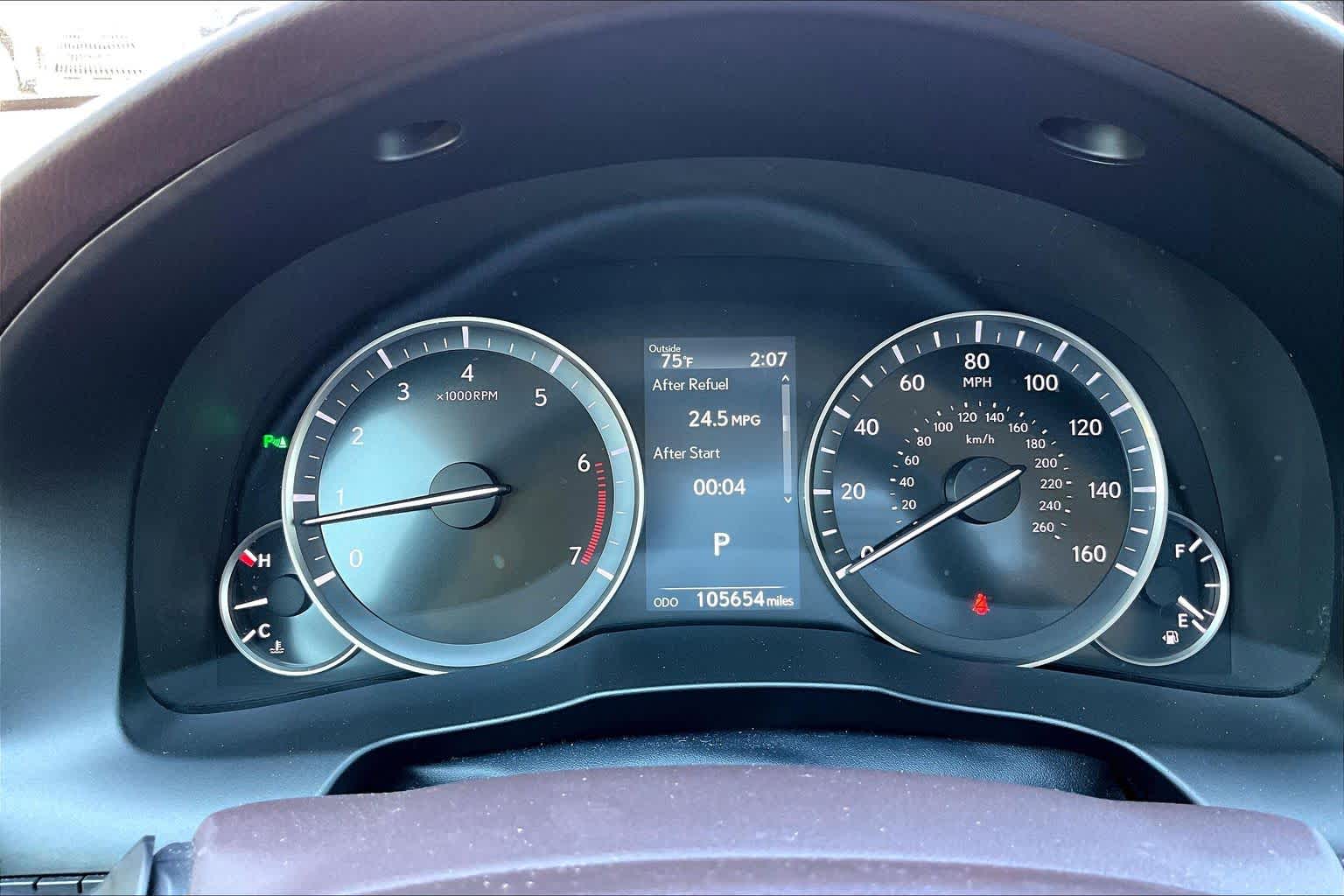 2017 Lexus ES 350 photo 25 of 36