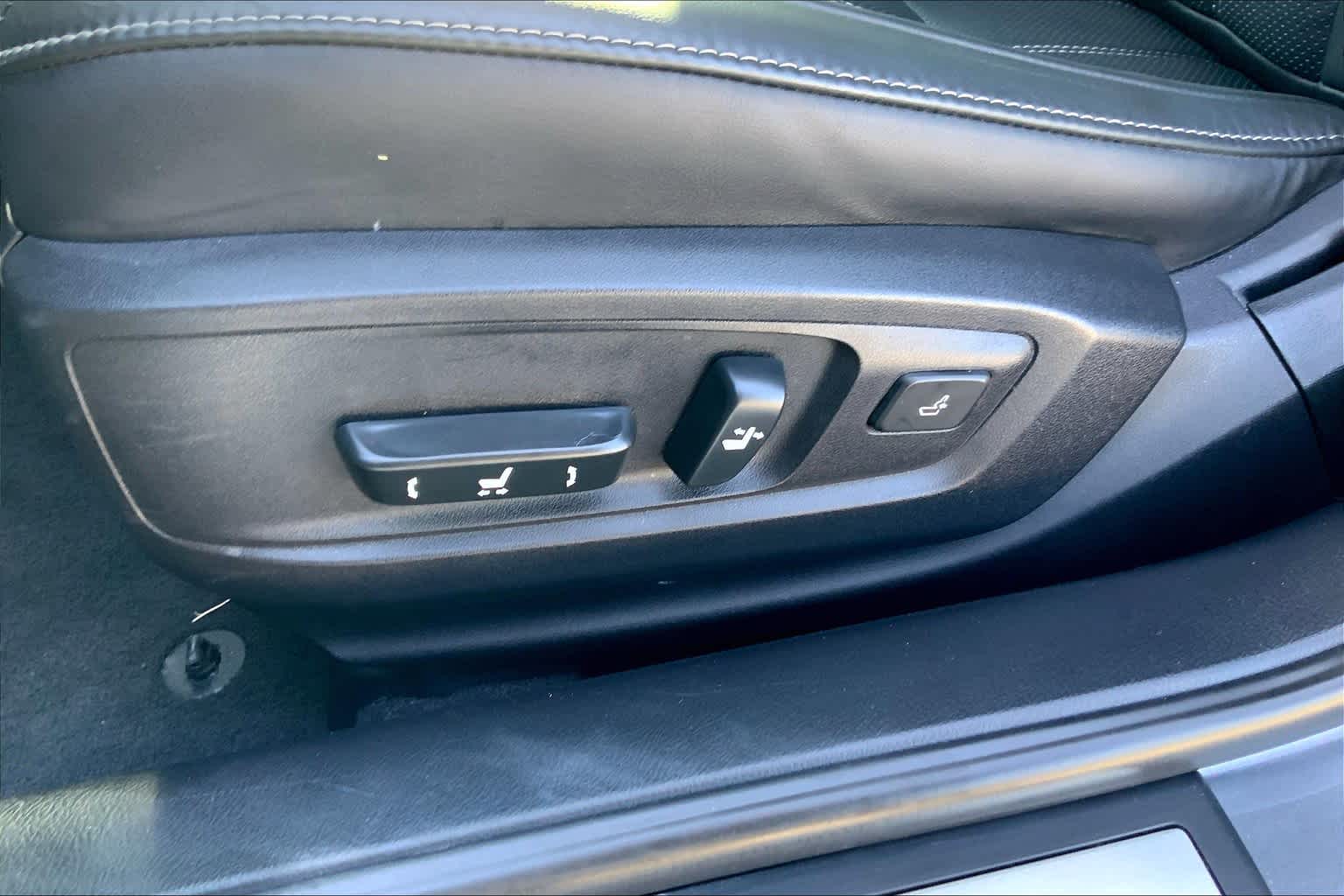 2018 Lexus ES  Nebula Gray Pearl at Mercedes-Benz of Houston North