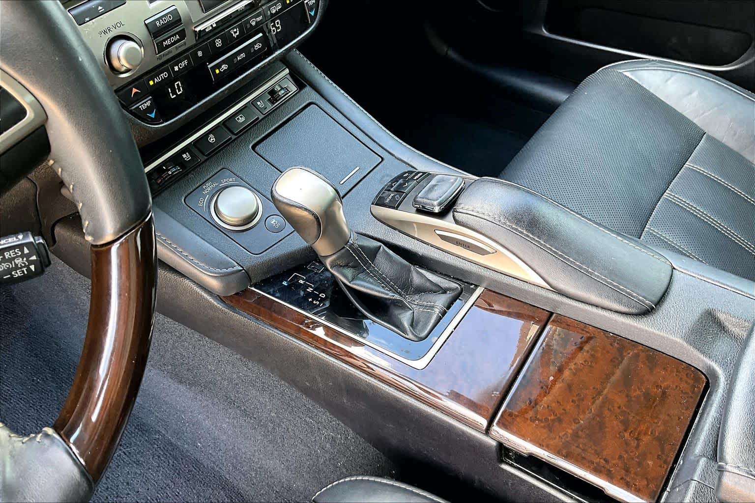 2018 Lexus ES 350  Obsidian at Lexus Southwest Houston