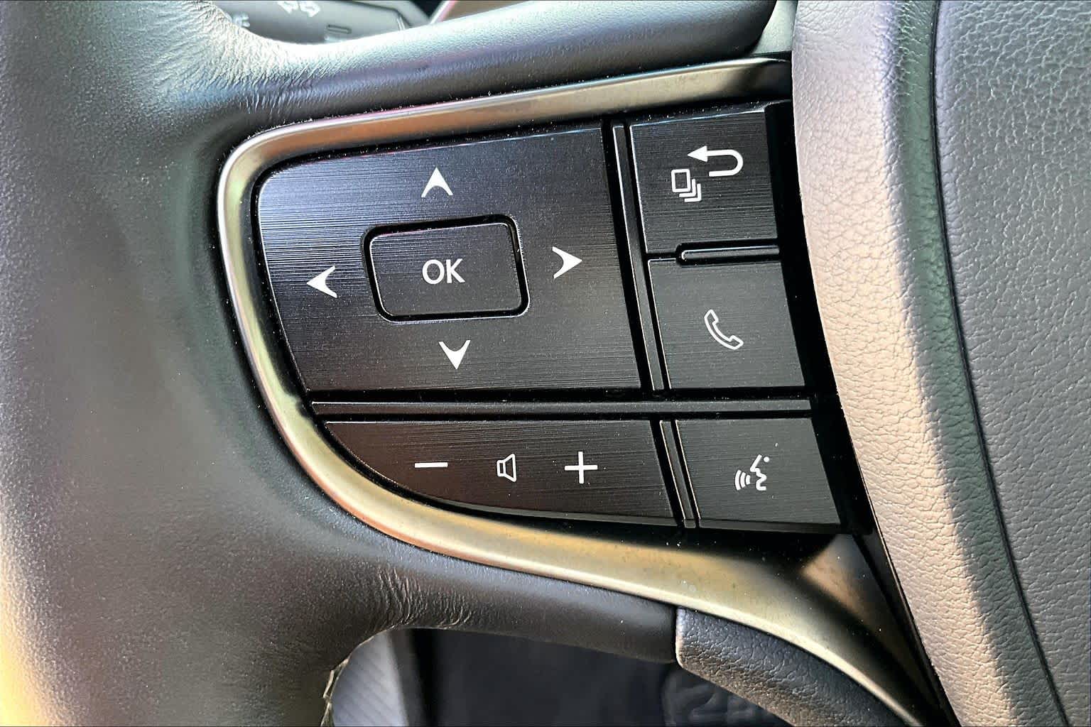 2019 Lexus ES 350  Atomic Silver at Lexus of Clear Lake