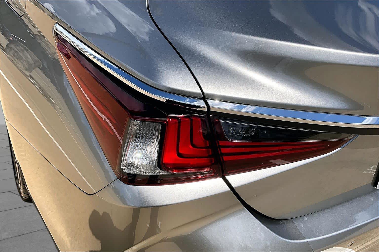 2019 Lexus ES 350  Atomic Silver at Lexus of Clear Lake