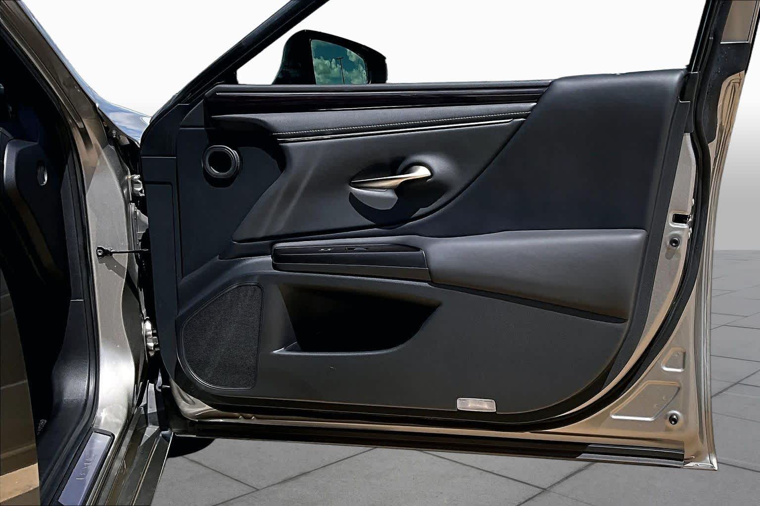 2019 Lexus ES 350  Atomic Silver at Lexus of Clear Lake