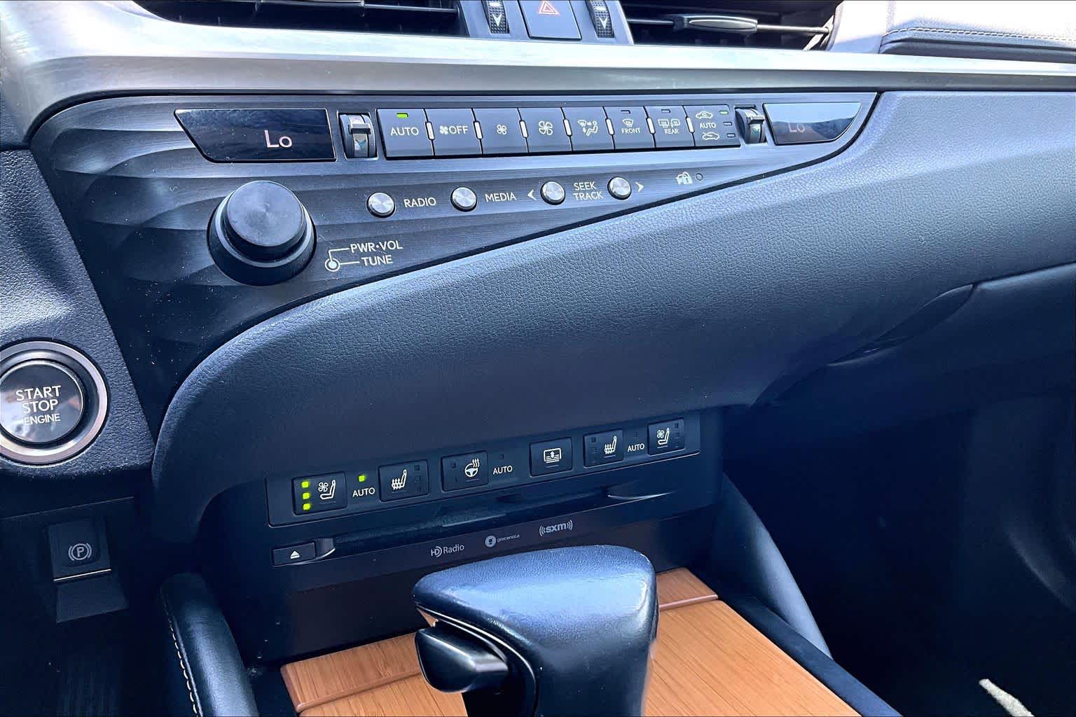 2019 Lexus ES 350 Luxury  Obsidian at Lexus Southwest Houston