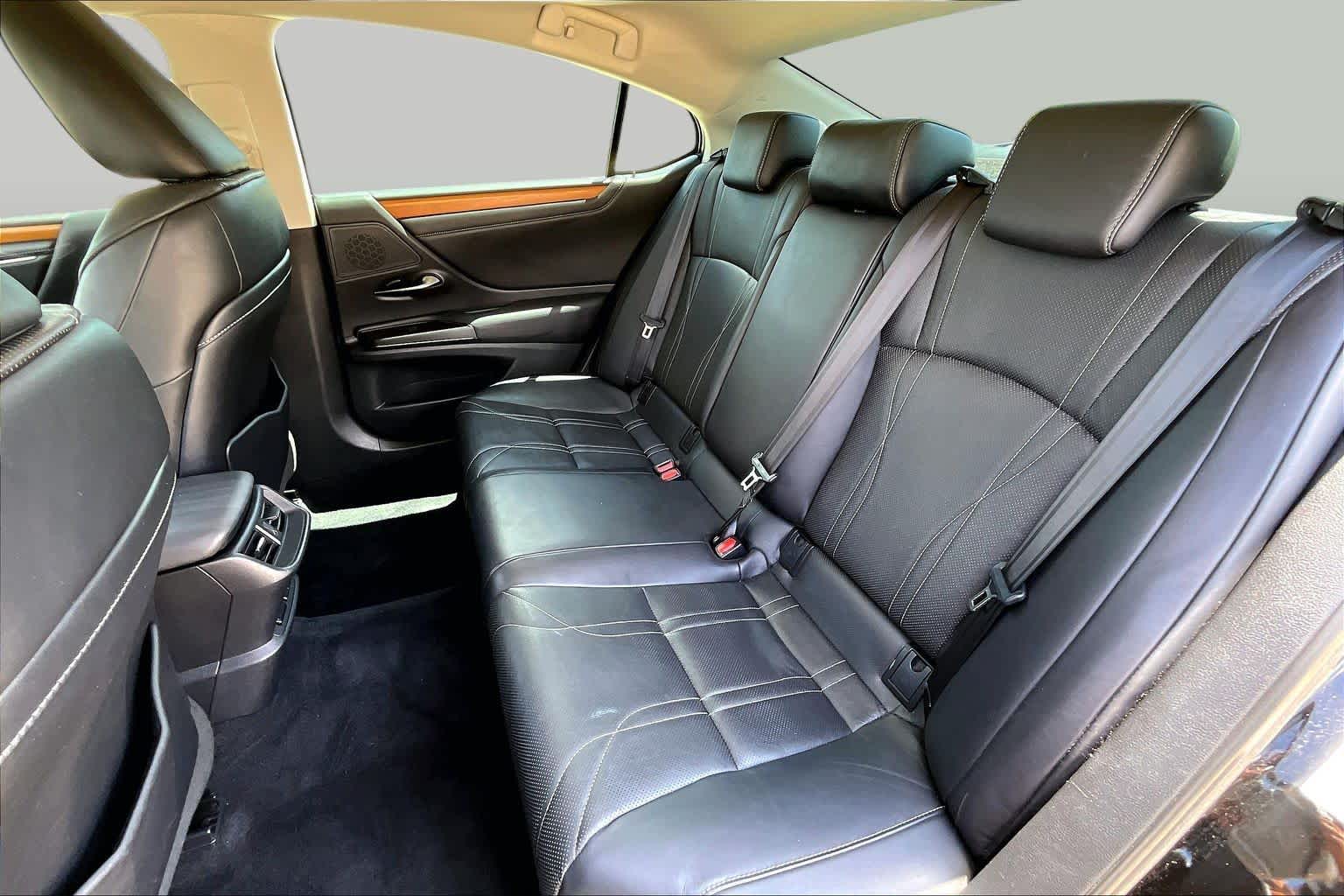 2019 Lexus ES 350 Luxury  Obsidian at Lexus Southwest Houston