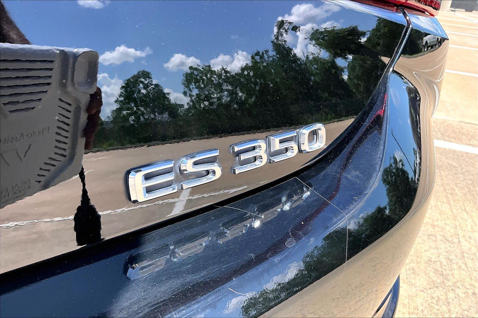 2019 Lexus ES 350 Luxury  Obsidian at Lexus Southwest Houston