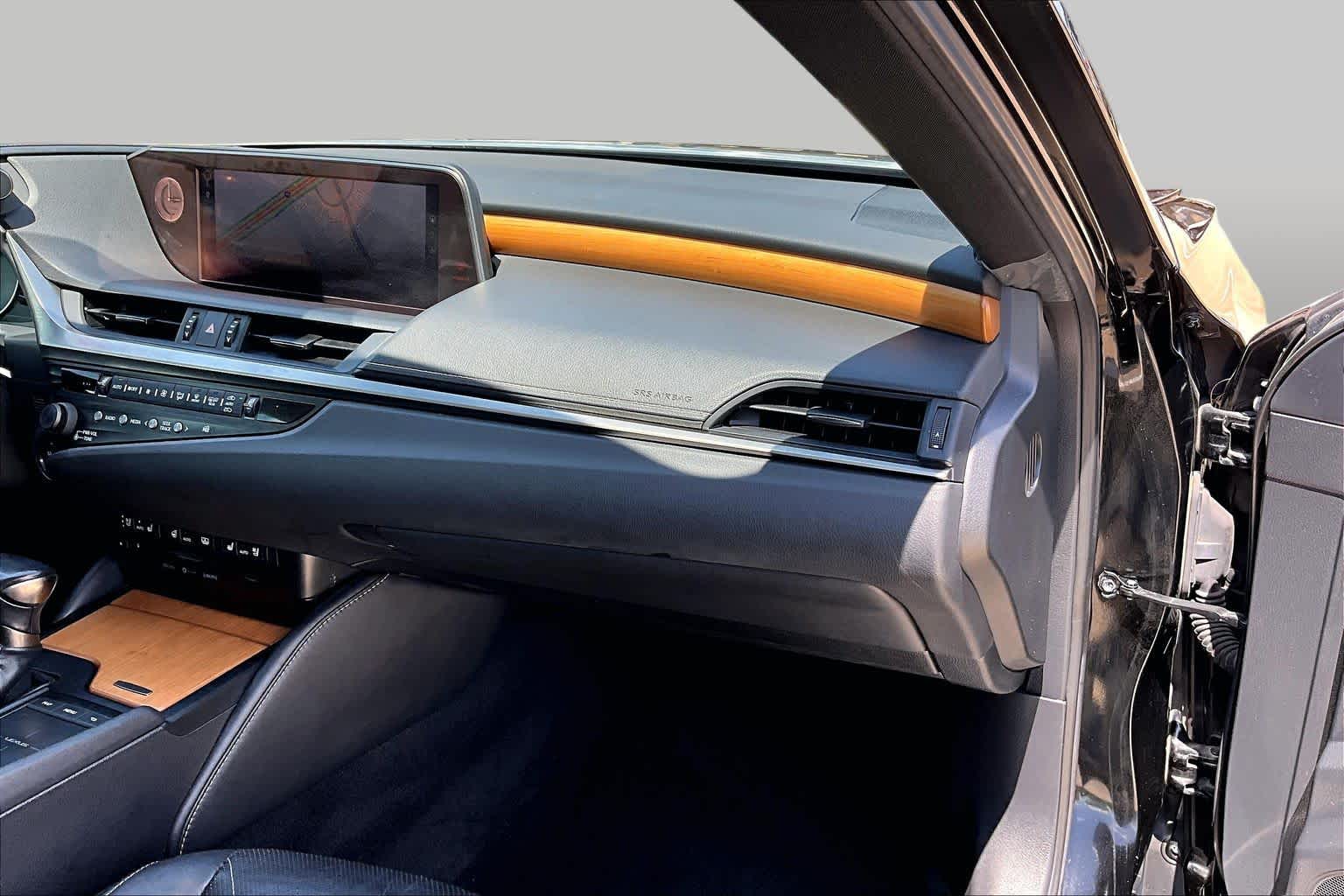2019 Lexus ES 350 Luxury  Obsidian at Lexus Southwest Houston