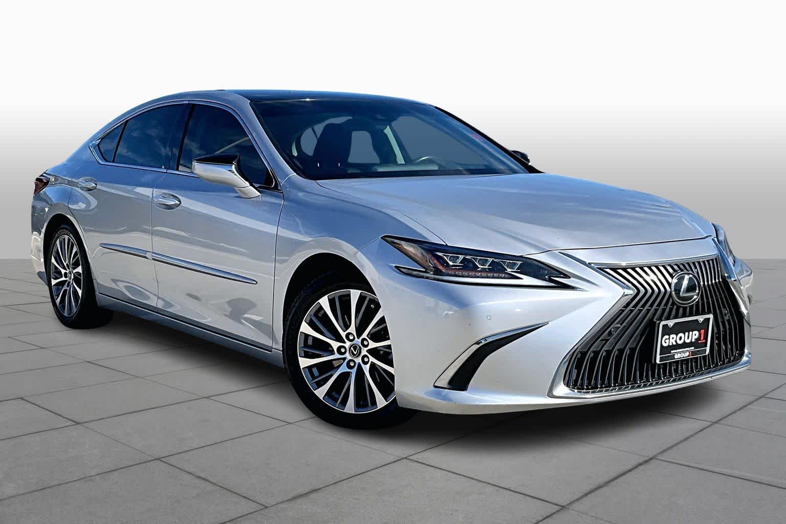 2019 Lexus ES Luxury  Silver Lining Metallic at Honda of Clear Lake