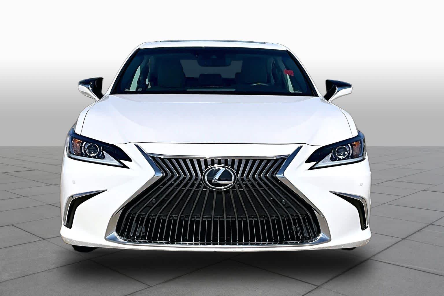 2019 Lexus ES 350  Eminent White Pearl at Lexus of Clear Lake
