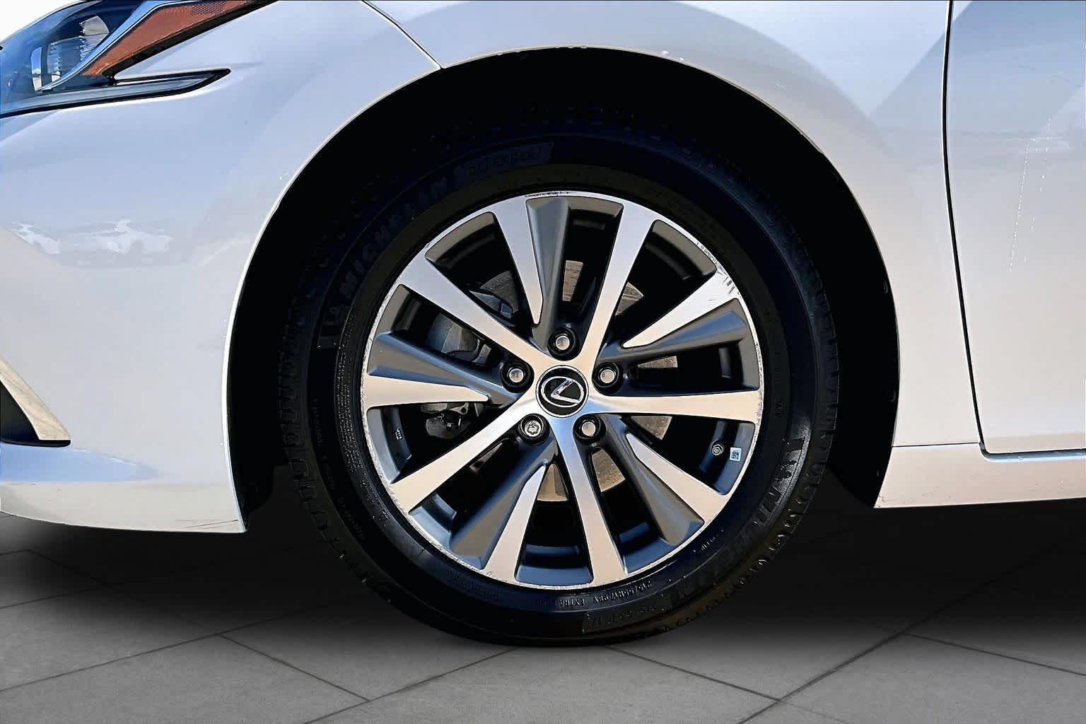 2019 Lexus ES 350  Eminent White Pearl at Lexus of Clear Lake