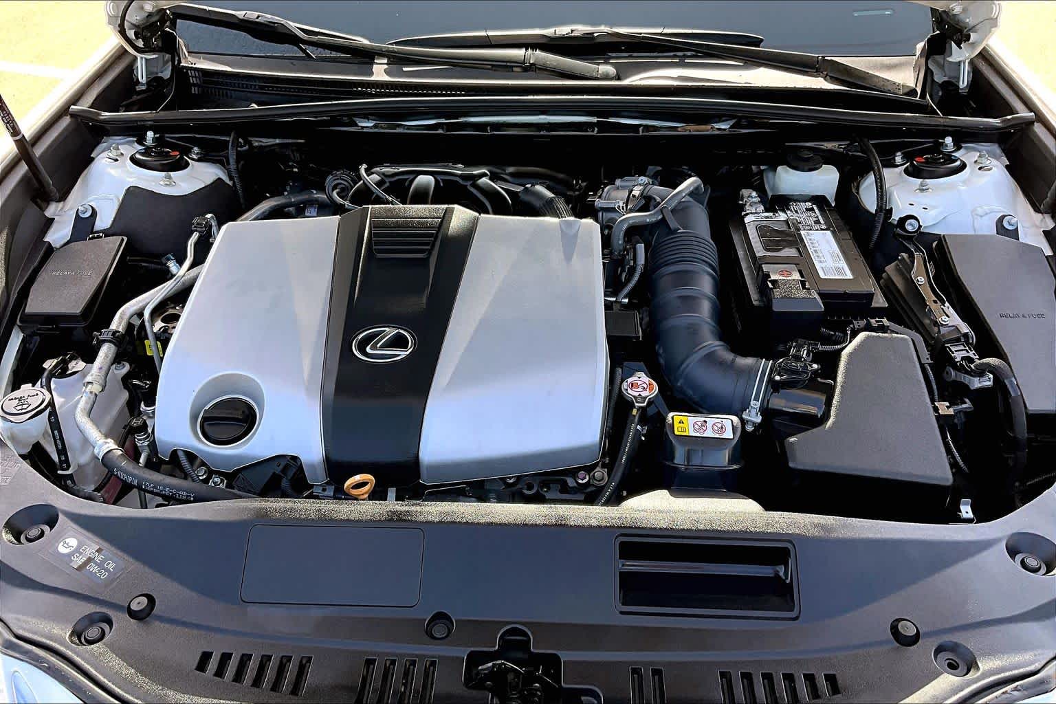 2019 Lexus ES 350  Eminent White Pearl at Lexus of Clear Lake