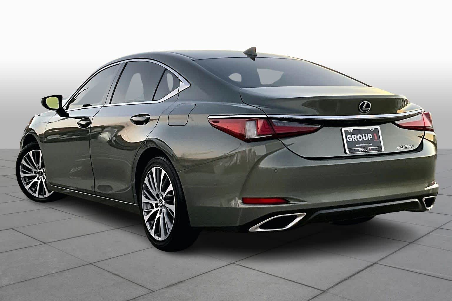2019 Lexus ES  Sunlit Green at AutoNation USA Katy