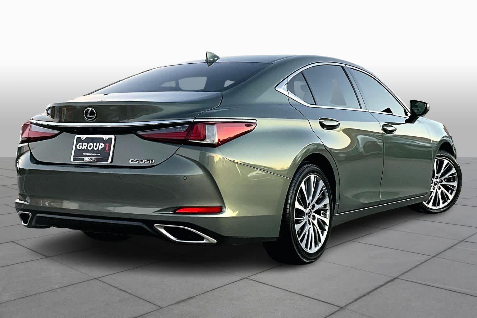 2019 Lexus ES  Sunlit Green at AutoNation USA Katy