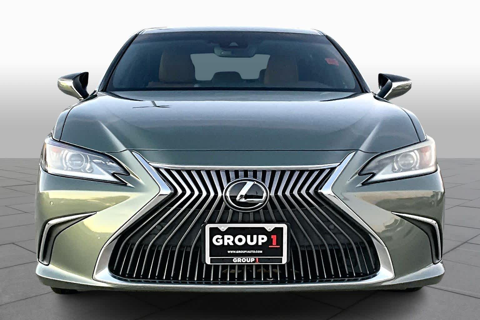 2019 Lexus ES  Sunlit Green at AutoNation USA Katy