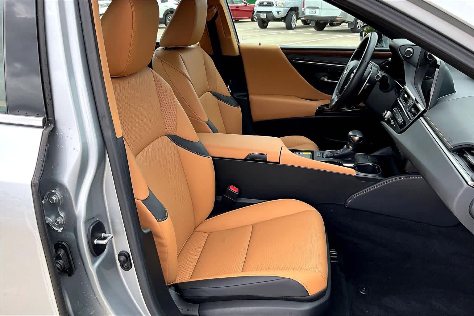 2025 Lexus ES 300h  Iridium at Lexus of Clear Lake