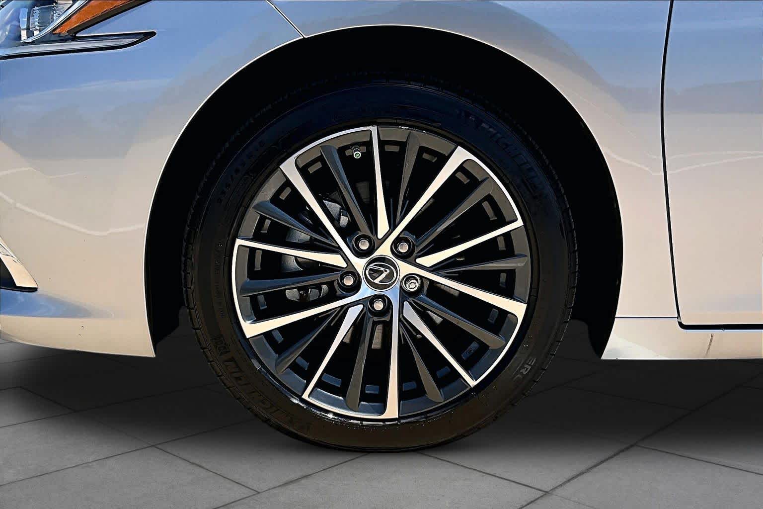 2025 Lexus ES 300h  Iridium at Lexus of Clear Lake