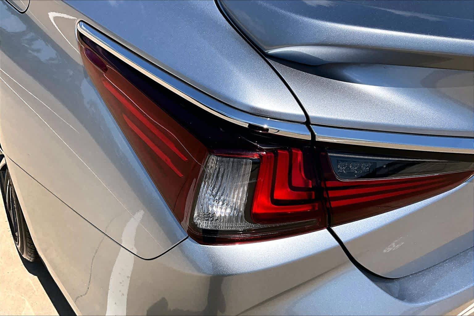 2025 Lexus ES 300h  Iridium at Lexus of Clear Lake