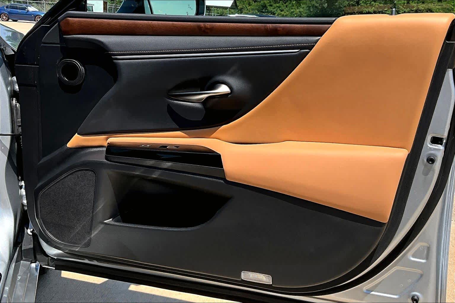 2025 Lexus ES 300h  Iridium at Lexus of Clear Lake