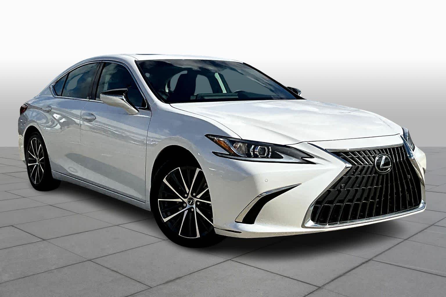 2025 Lexus ES  - 1