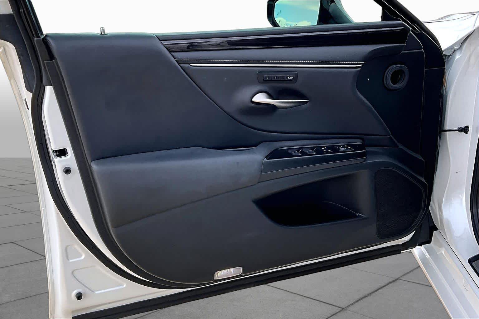 2020 Lexus ES 350  Eminent White Pearl at Lexus Southwest Houston