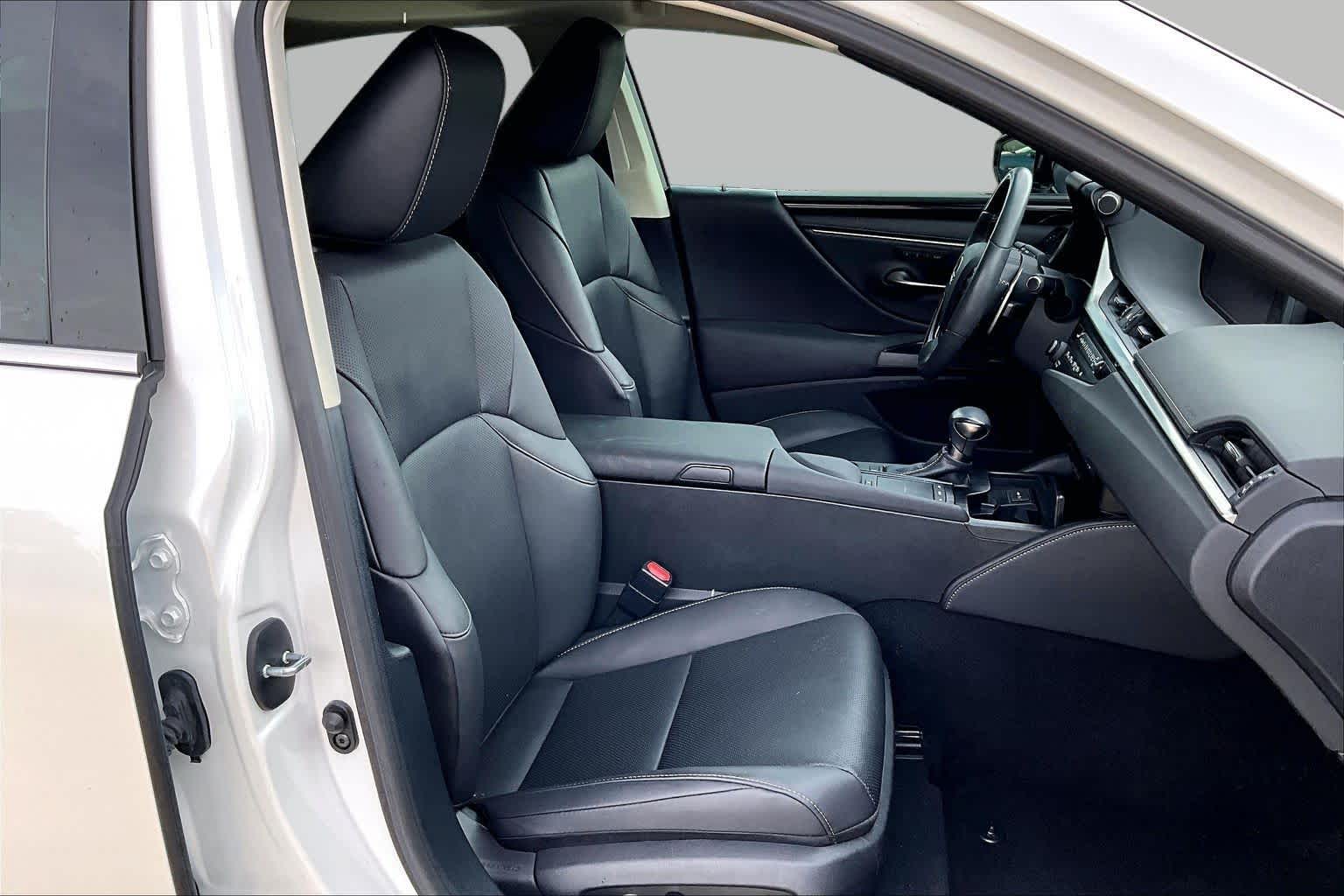 2020 Lexus ES 350  Eminent White Pearl at Lexus Southwest Houston