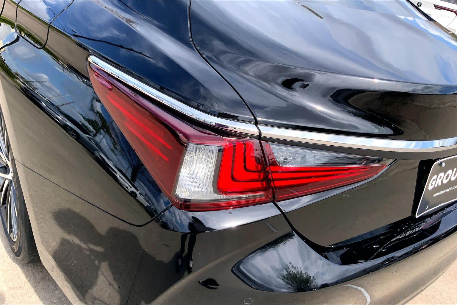 2024 Lexus ES 350  Obsidian at Lexus Southwest Houston