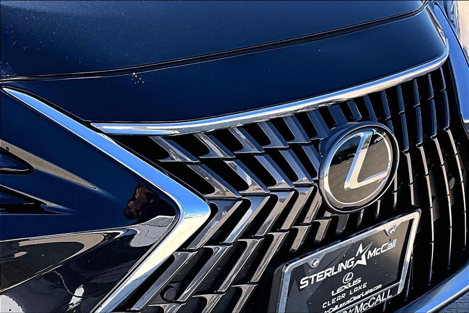 2025 Lexus ES  Caviar at Lexus Southwest Houston