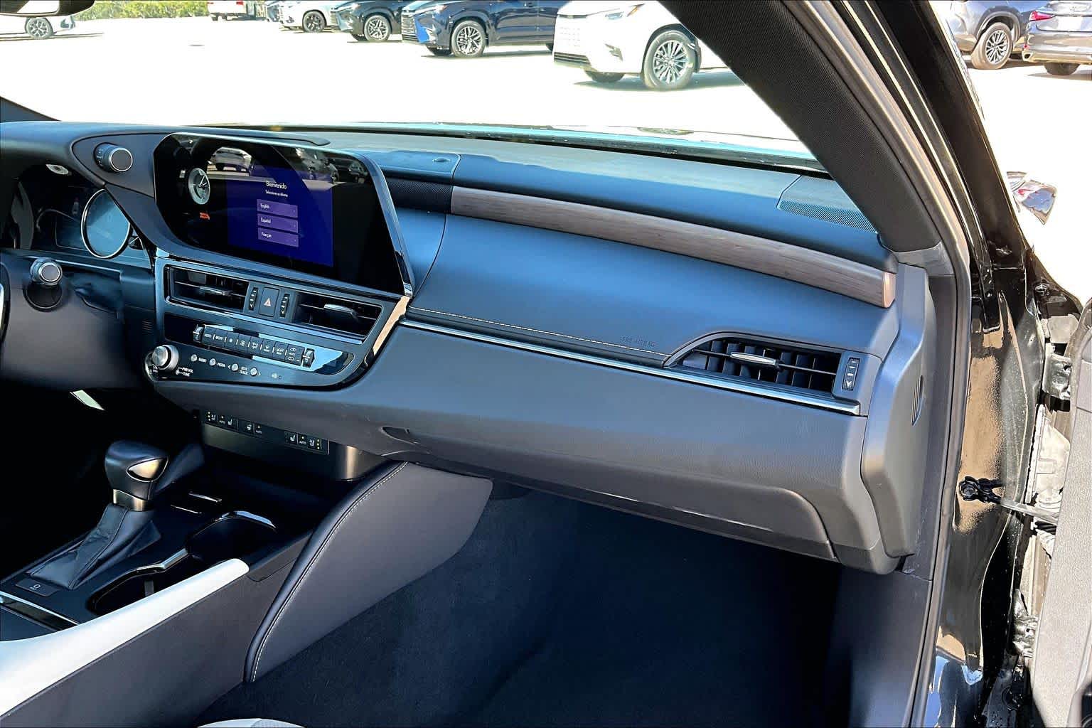 2025 Lexus ES  Caviar at Lexus Southwest Houston