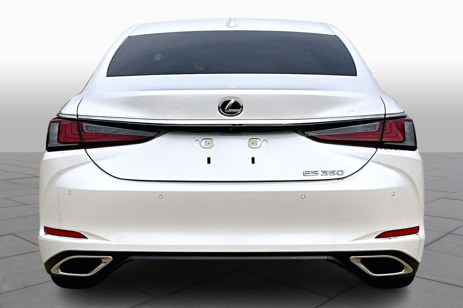 2025 Lexus ES  - 3