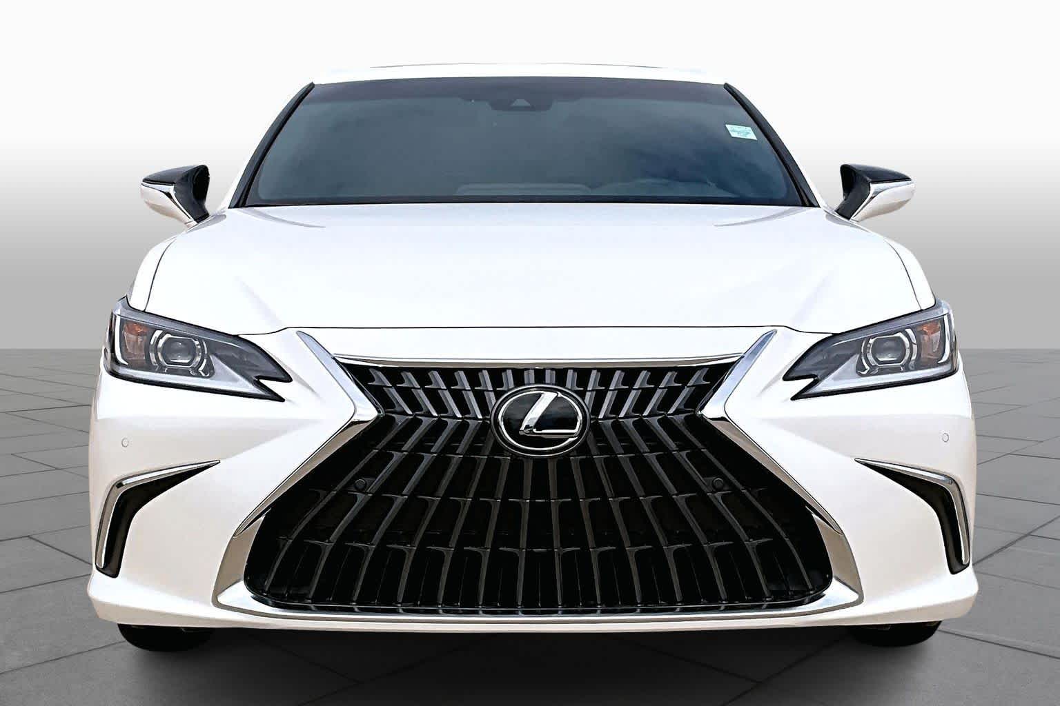 2025 Lexus ES  - 2
