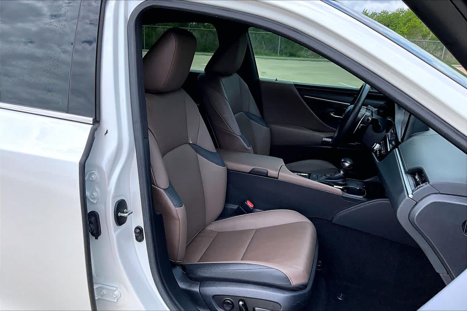 2023 Lexus ES 350  Eminent White Pearl at Lexus Southwest Houston
