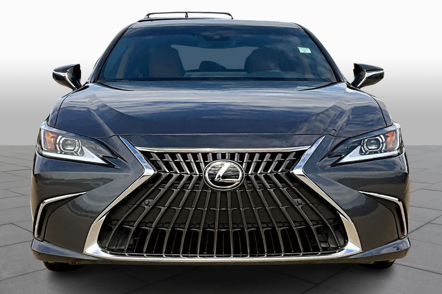 2025 Lexus ES  - 2