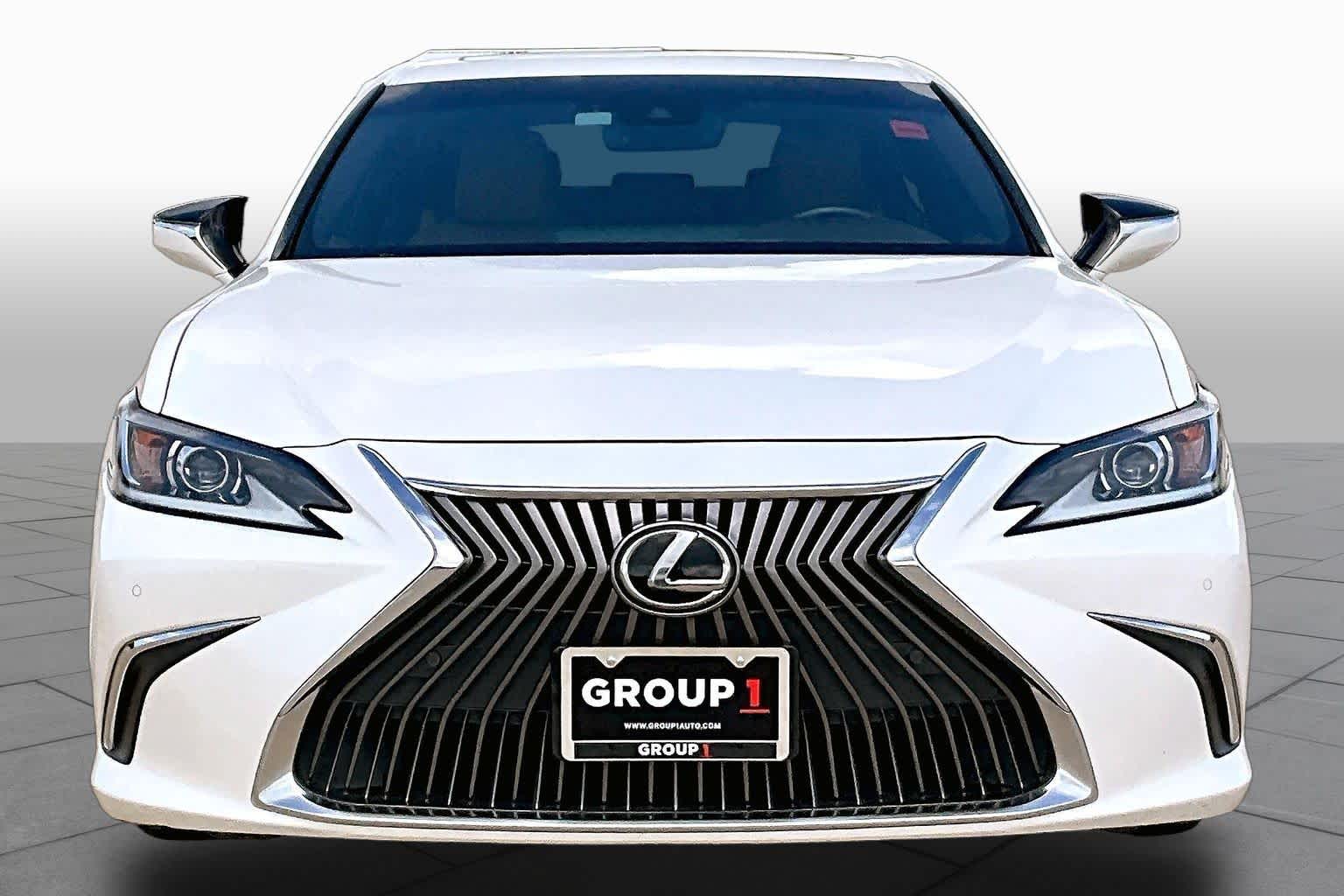 2020 Lexus ES 350  Eminent White Pearl at Lexus Southwest Houston