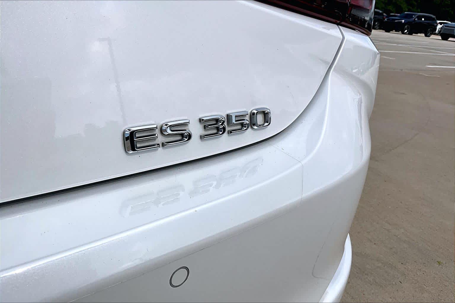2020 Lexus ES 350  Eminent White Pearl at Lexus Southwest Houston
