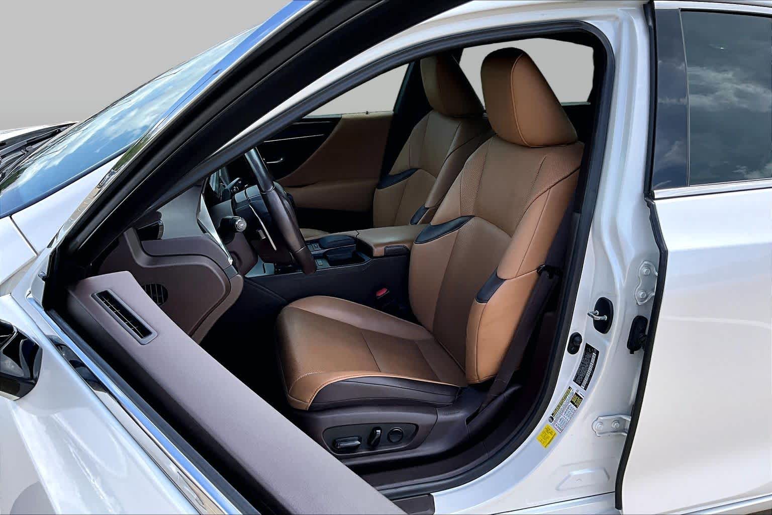 2020 Lexus ES 350  Eminent White Pearl at Lexus Southwest Houston