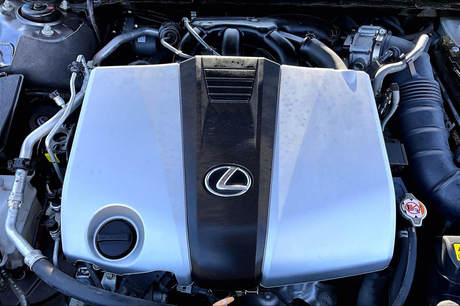 2020 Lexus ES 350 photo 32 of 36