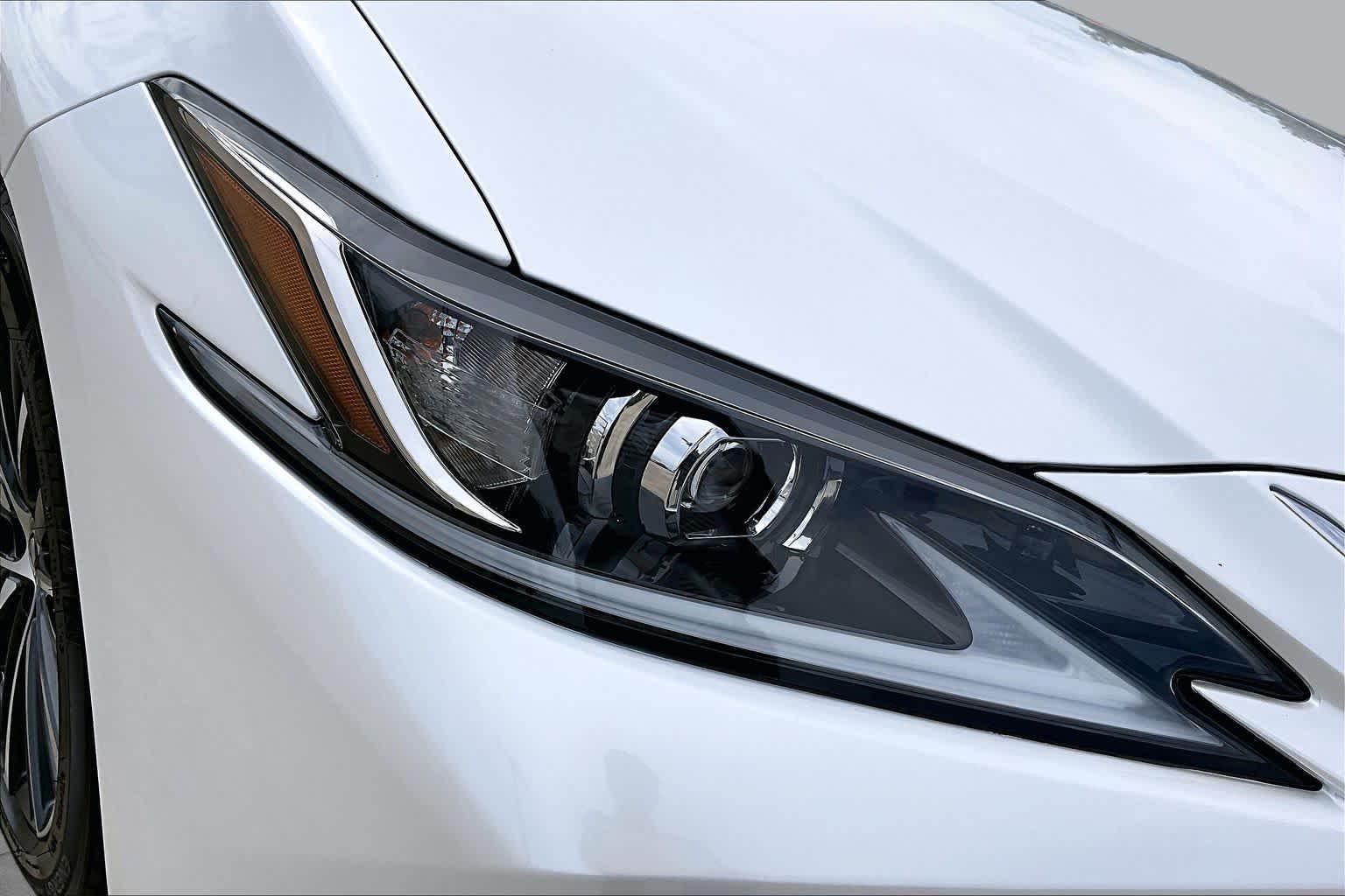 2025 Lexus ES 350  Eminent White Pearl at Lexus Southwest Houston