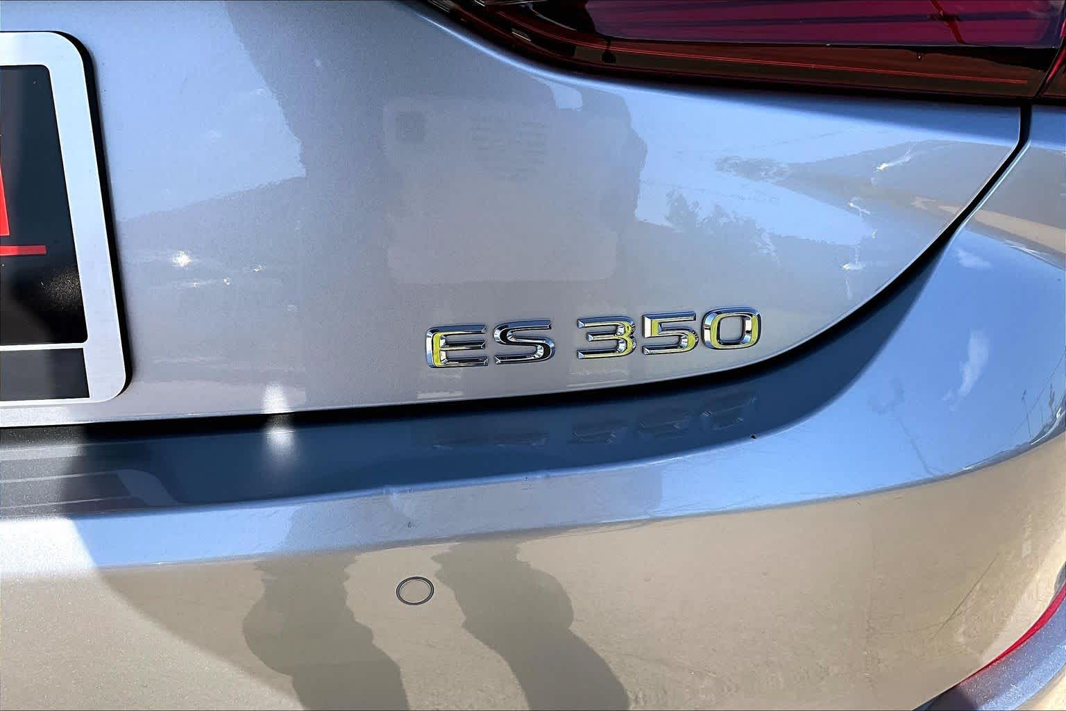 2025 Lexus ES  Iridium at Mercedes-Benz of Houston North