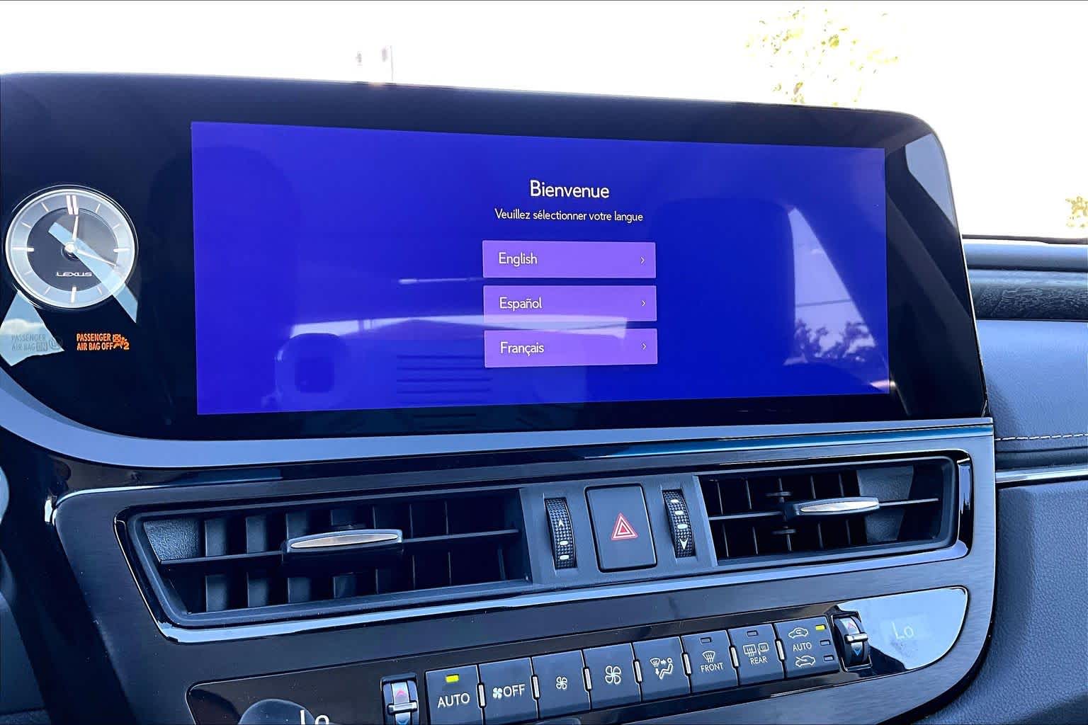 2025 Lexus ES  Iridium at Mercedes-Benz of Houston North