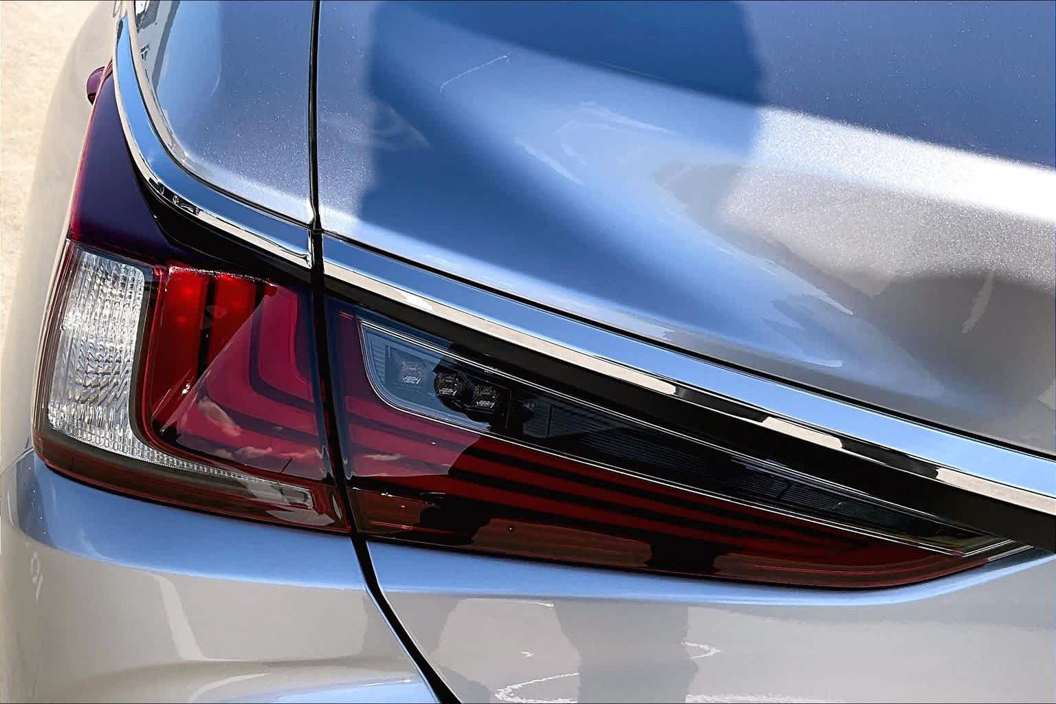 2025 Lexus ES  Iridium at Mercedes-Benz of Houston North