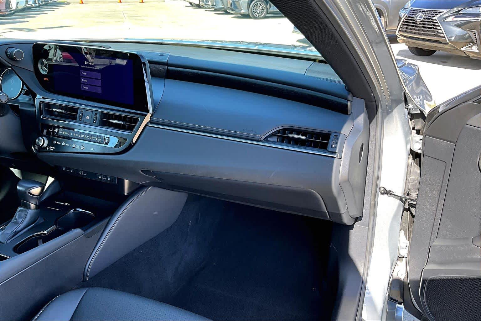 2025 Lexus ES  Iridium at Mercedes-Benz of Houston North