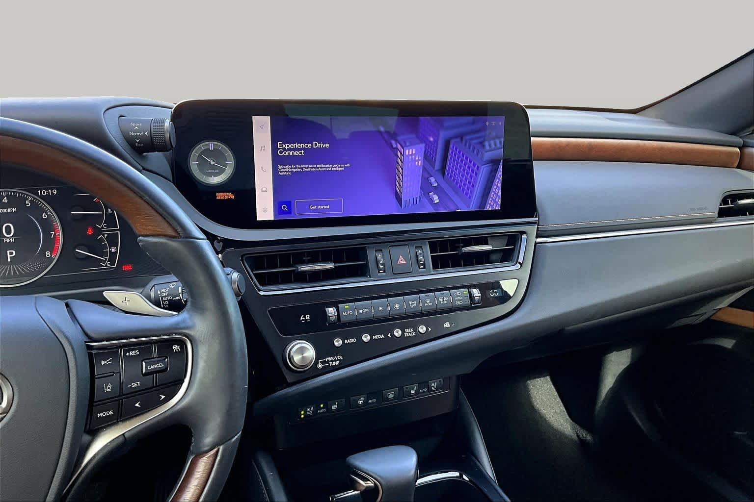 2024 Lexus ES 350 photo 7 of 37