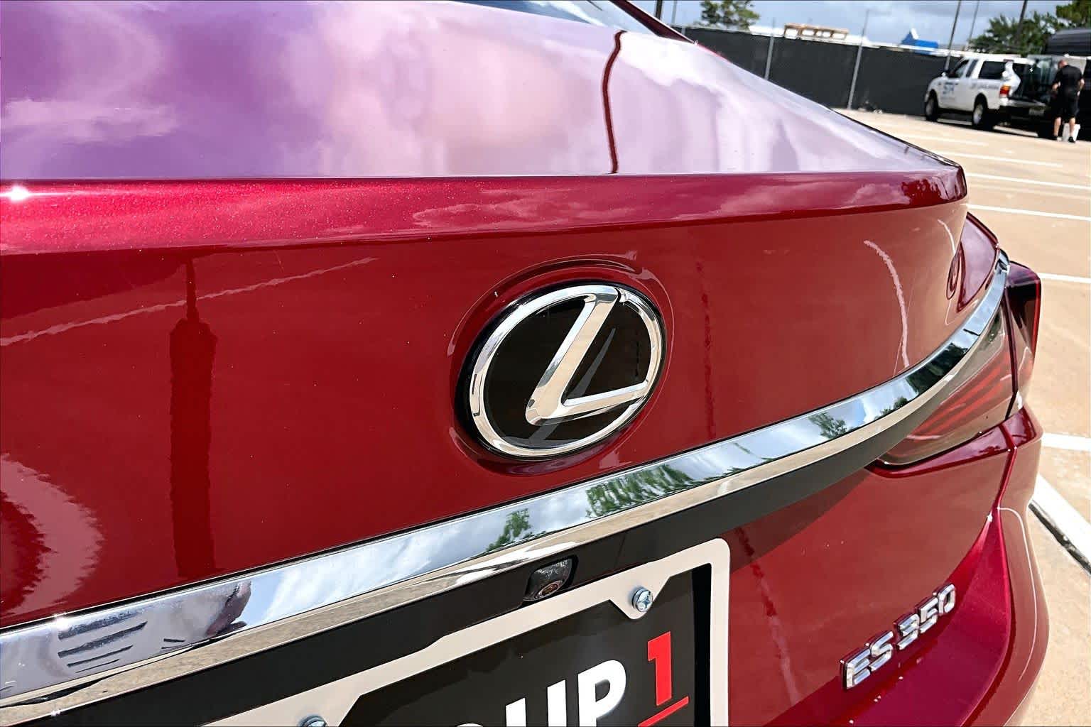 2020 Lexus ES 350 Ultra Luxury  Matador Red Mica at Group 1 Toyota Southwest
