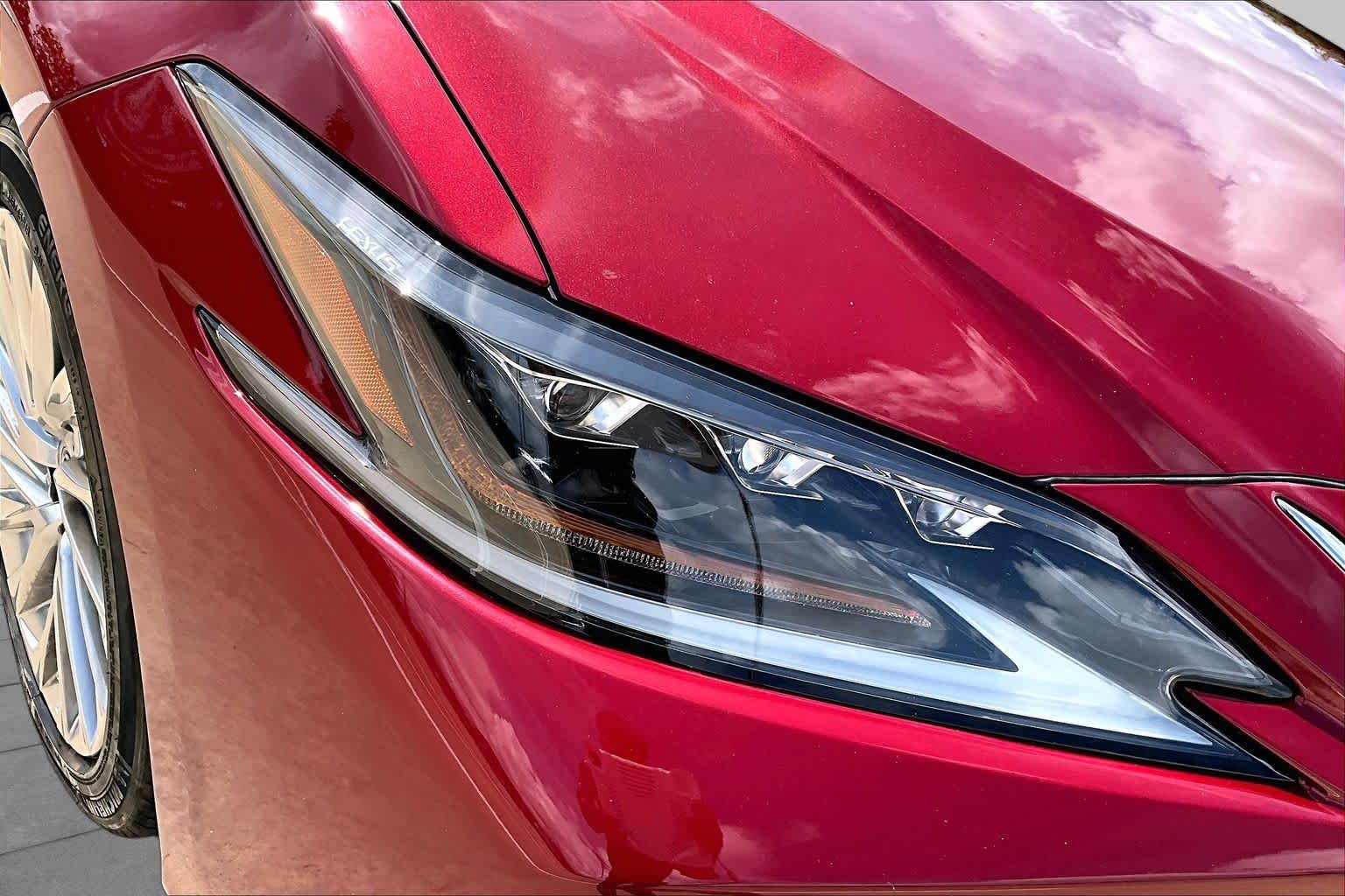 2020 Lexus ES 350 Ultra Luxury  Matador Red Mica at Group 1 Toyota Southwest