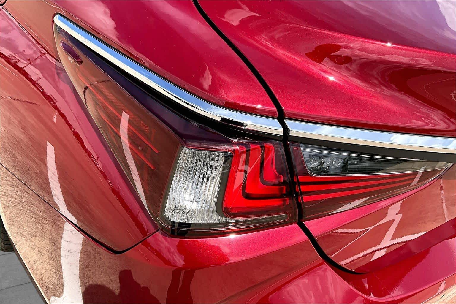 2020 Lexus ES 350 Ultra Luxury  Matador Red Mica at Group 1 Toyota Southwest