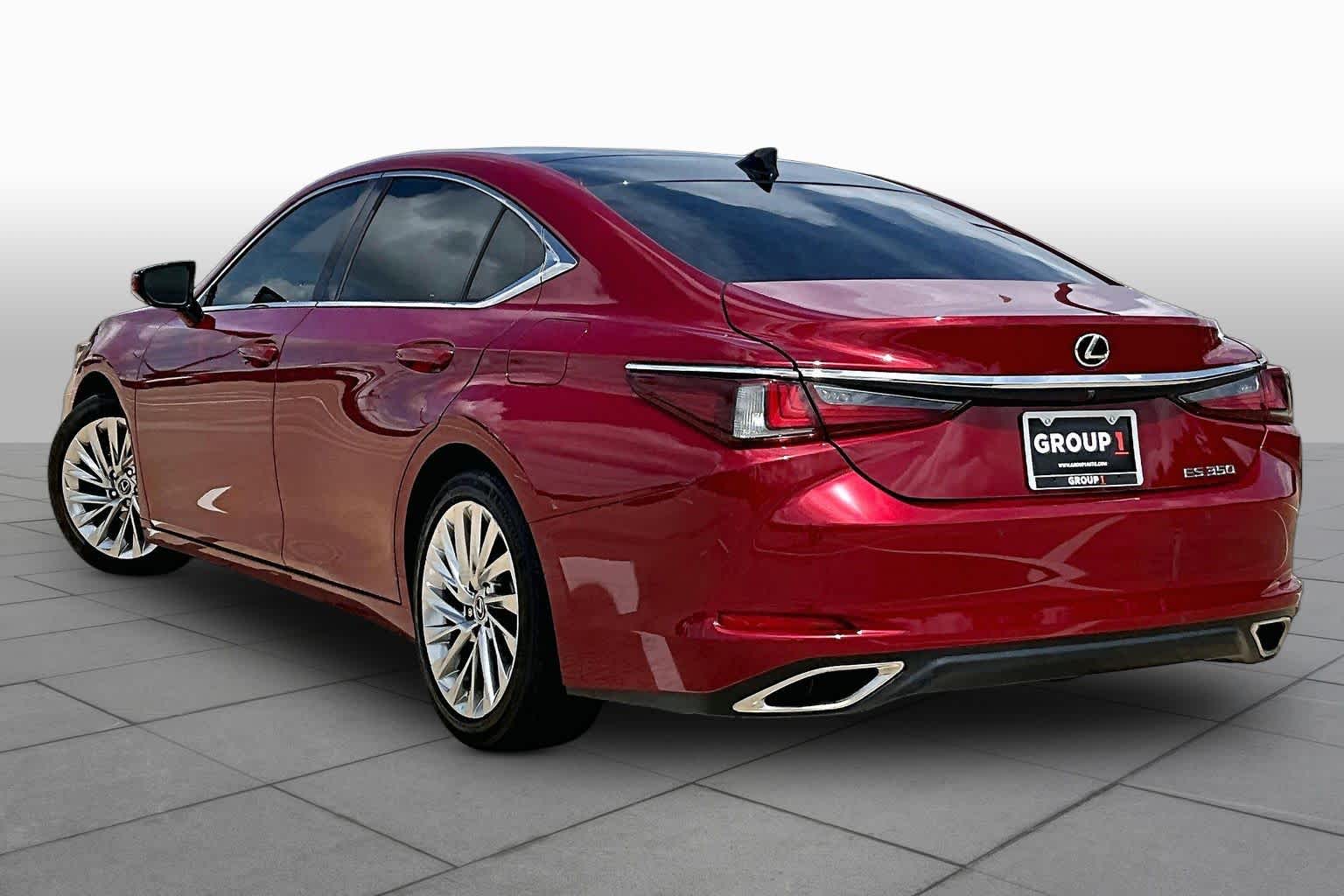 2020 Lexus ES 350 Ultra Luxury  Matador Red Mica at Group 1 Toyota Southwest